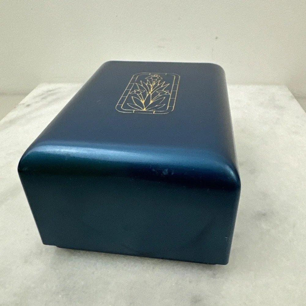 vintage jewelry box